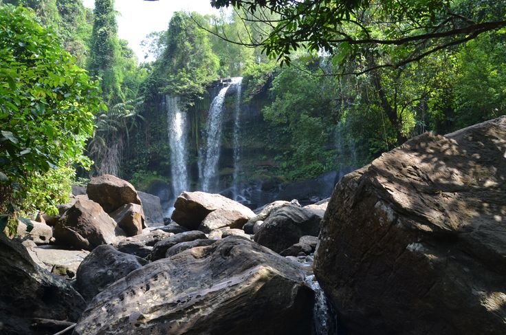 kunlen mountain waterfall